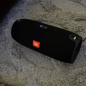 Jbl Xtreme 2 speaker.